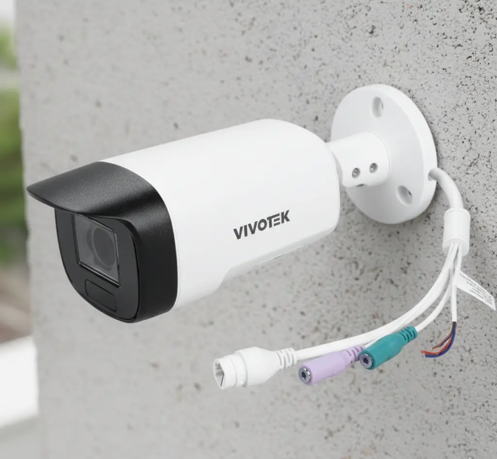 Bullet network camera for outdoor surveillance